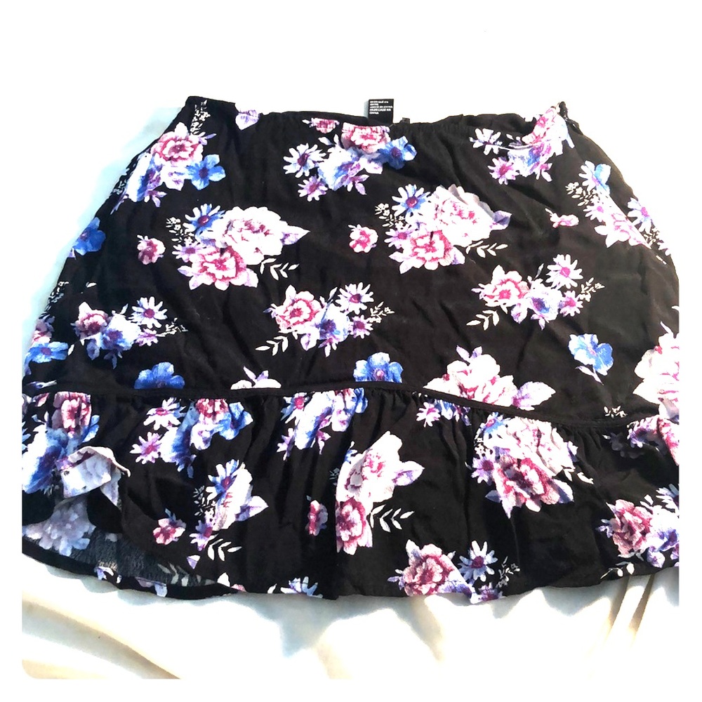 Forever 21 Black Floral Miniskirt